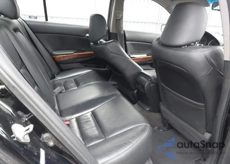 2011 Honda Accord 2.4 Ex-L z USA, uszkodzony, nr VIN 1HGCP2F88BA000408